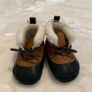 Baby snow boots/bean boots